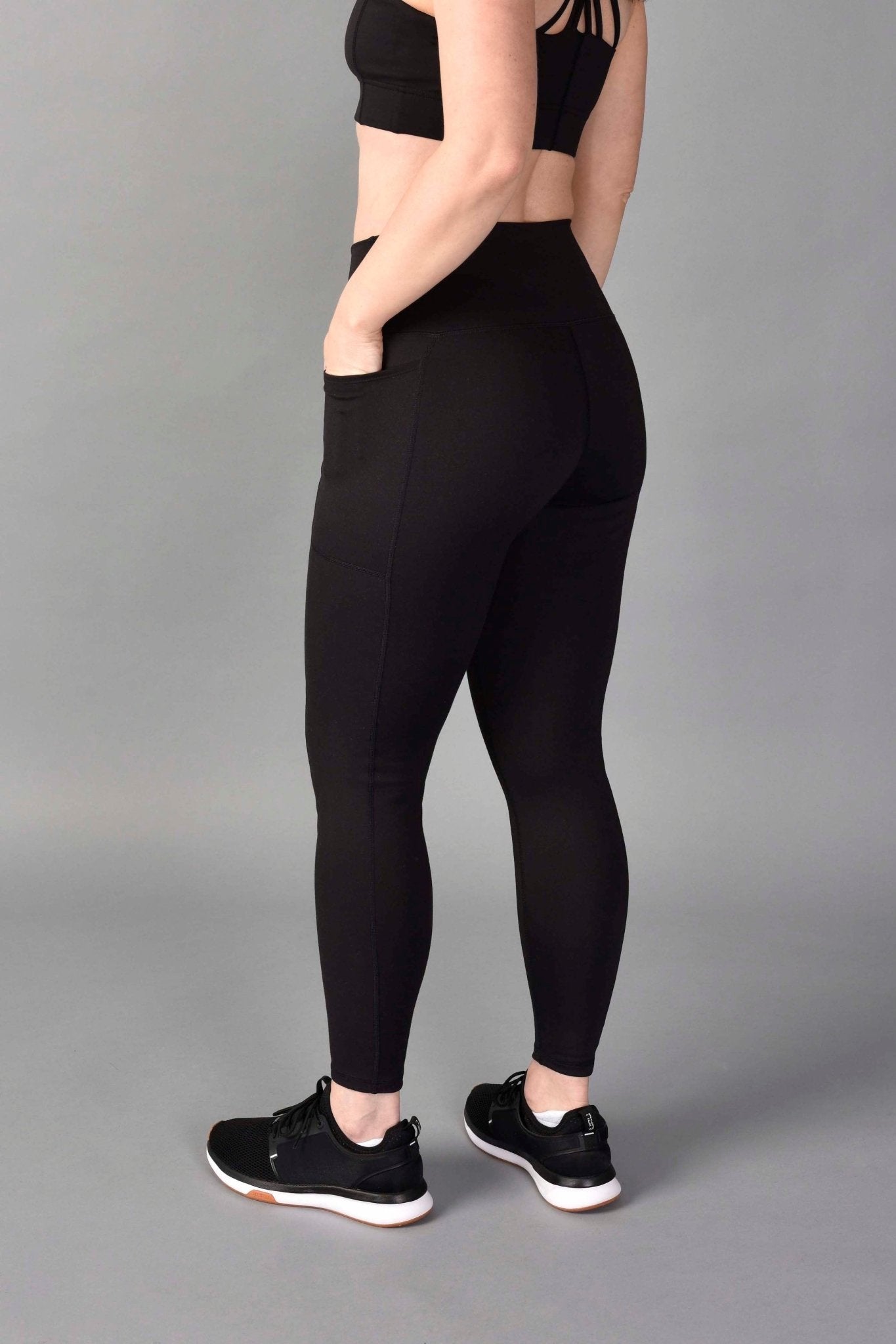 High Rise Side Pocket Recycled Core Compression 7/8 Legging in Matte Black - Serene Rage LLC